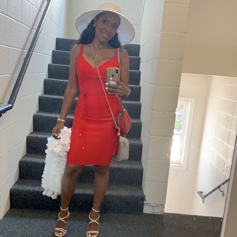 Beautiful red bodycon dress